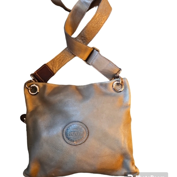 Roots Vintage Leather Messanger Bag - Picture 3 of 10
